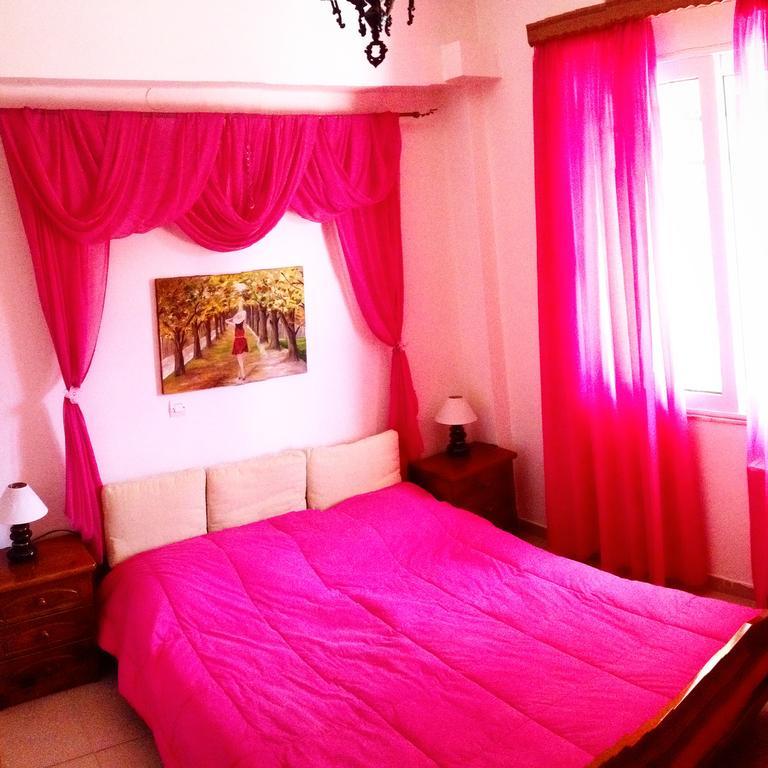 Verga Apartments & Suites Каламата Екстер'єр фото